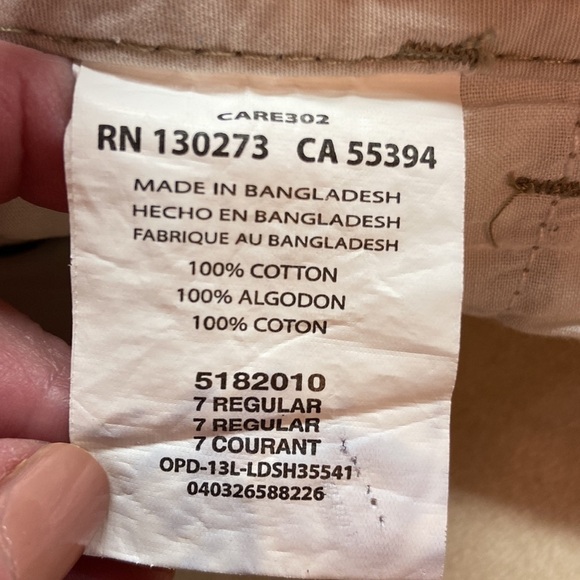 Lee Dungarees Loose Sure2Fit Boy’s Cotton Knee Length Cargo Shorts Size 7 - Picture 9 of 10